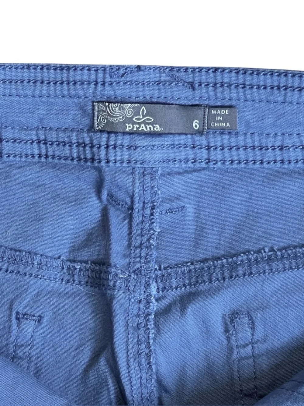 Prana Women’s Sz 6 Blue Halle Stretch Cotton Twill Cargo Shorts - Picture 4 of 12